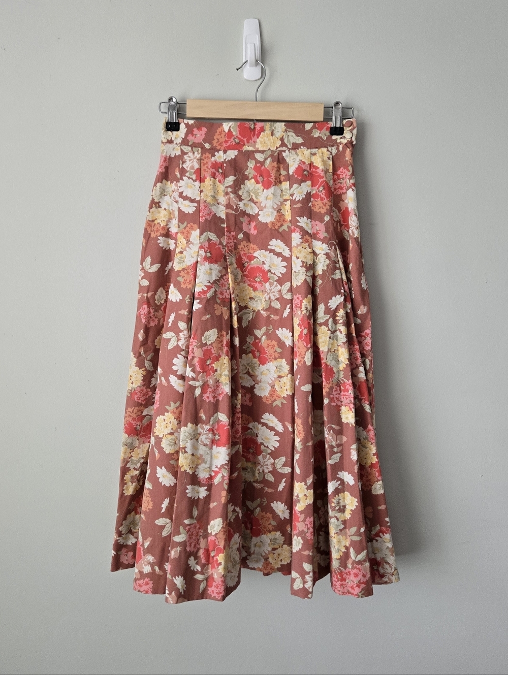 Vintage Made In Great Britain Laura Ashley Pleated Floral Skirt